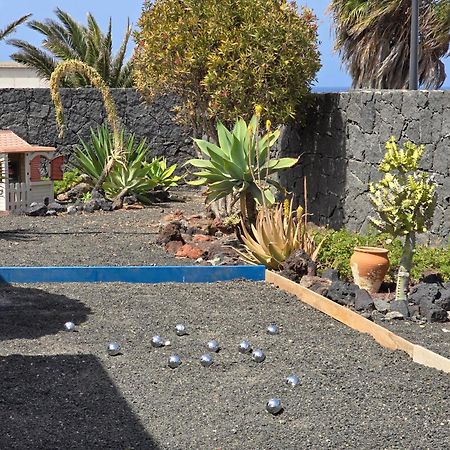 Villa Marina Deluxe & Spa Pool Playa Blanca  Exterior photo