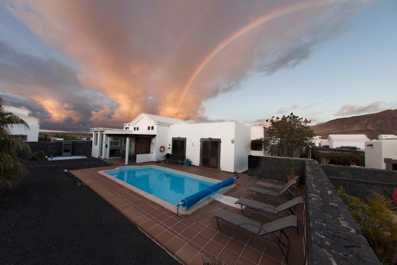 Villa Marina Deluxe & Spa Pool Playa Blanca  Exterior photo