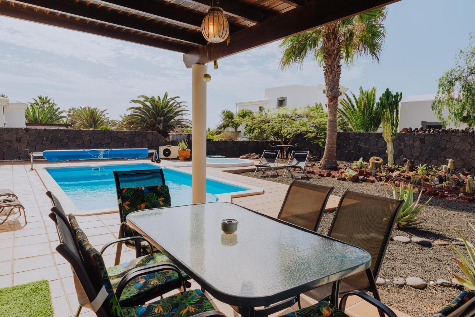 Villa Marina Deluxe & Spa Pool Playa Blanca  Exterior photo