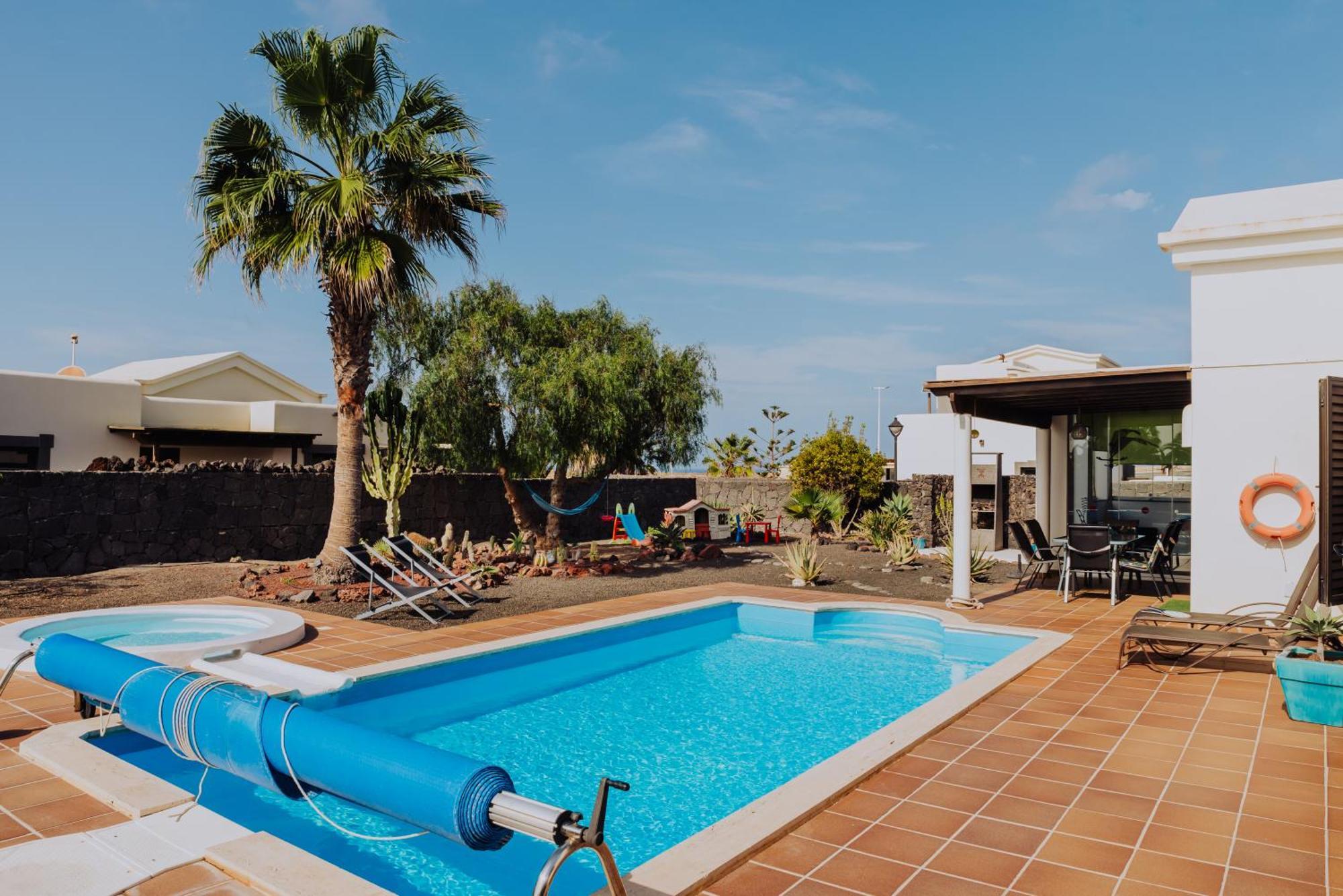 Villa Marina Deluxe & Spa Pool Playa Blanca  Exterior photo